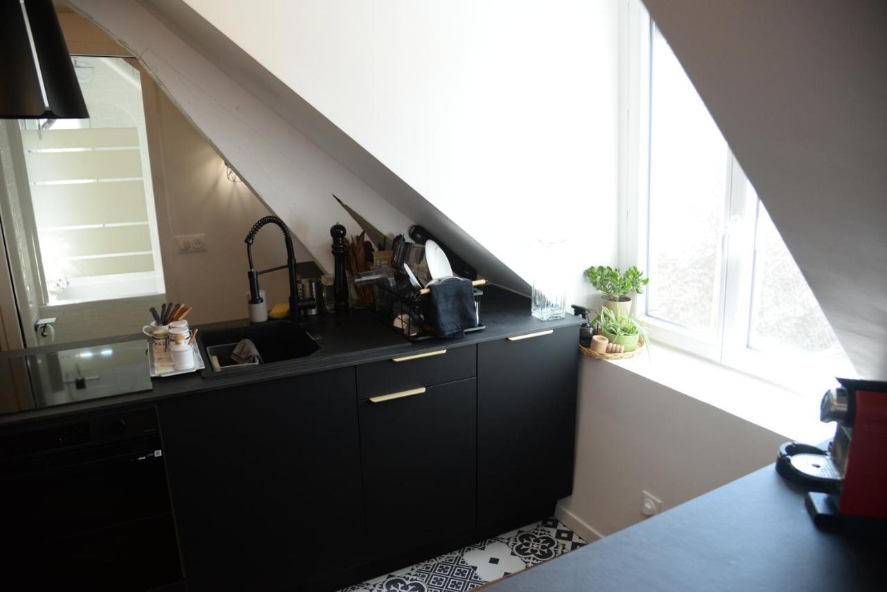 Martyrs Apartment Paris Exterior photo